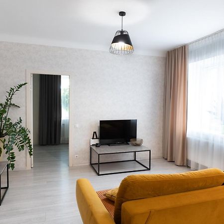 Centra apartamenti Elīza Limbazi Bagian luar foto
